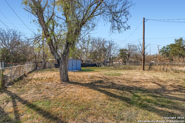 Image 24 of 27 For 2414 Arbor  