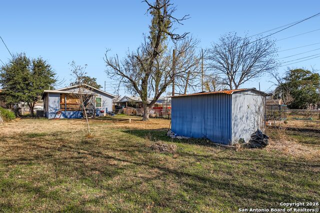 Image 26 of 27 For 2414 Arbor  