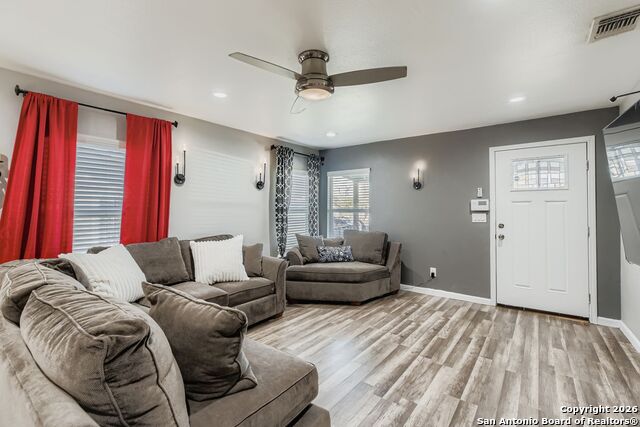 Image 5 of 27 For 2414 Arbor  