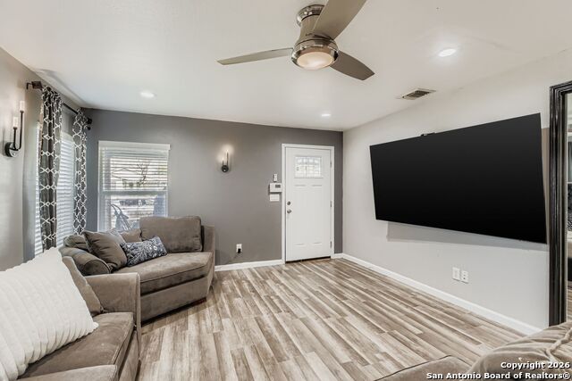 Image 6 of 27 For 2414 Arbor  