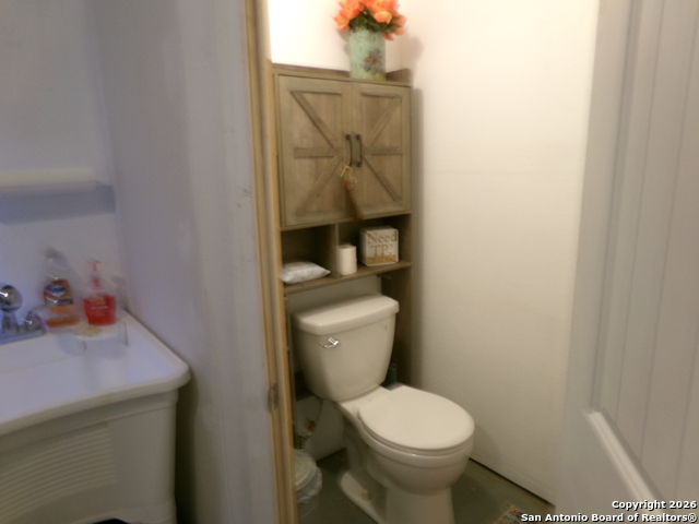 Image 18 of 32 For 2362 Timber Creek Road