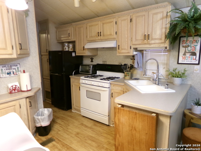 Image 5 of 32 For 2362 Timber Creek Road