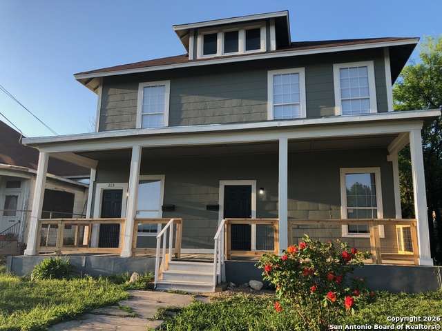 Details for 215 Rigsby  , San Antonio, TX 78210