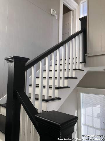 Image 11 of 13 For 215 Rigsby  