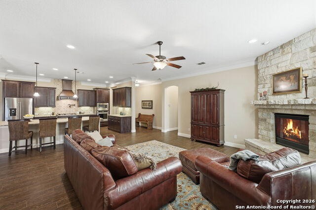 Image 12 of 50 For 3614 Belle Strait