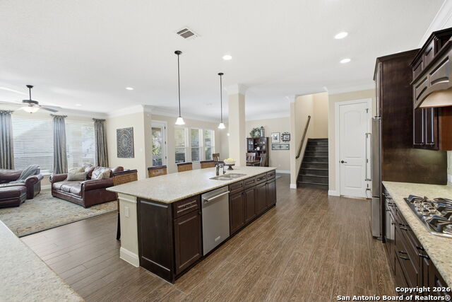 Image 17 of 50 For 3614 Belle Strait