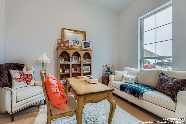 Image 16 of 36 For 457 Westmont