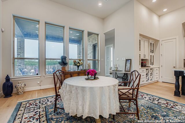 Image 19 of 36 For 457 Westmont