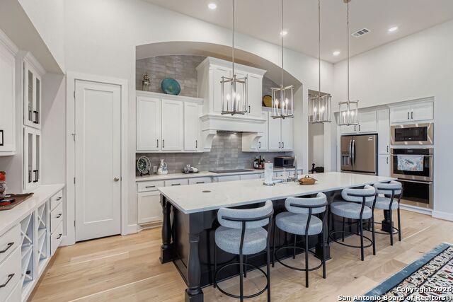 Image 2 of 36 For 457 Westmont