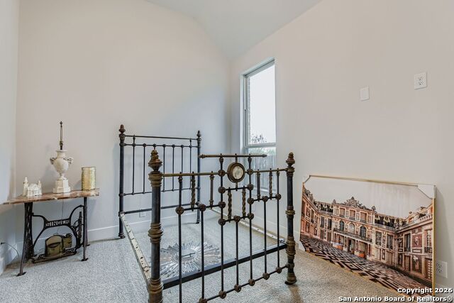 Image 27 of 36 For 457 Westmont