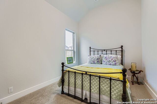 Image 29 of 36 For 457 Westmont