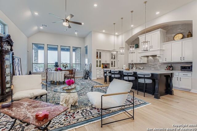 Image 3 of 36 For 457 Westmont