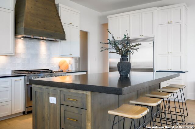 Listing photo id 23 for 8414 Terra Mont