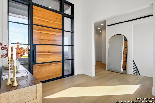 Listing photo id 32 for 8414 Terra Mont