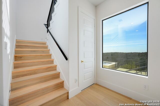 Listing photo id 43 for 8414 Terra Mont