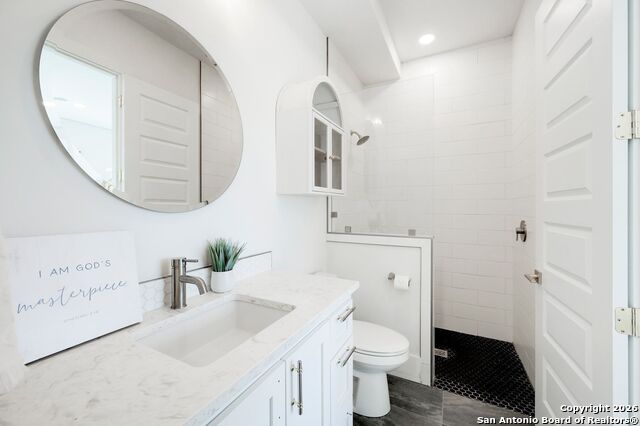 Listing photo id 53 for 8414 Terra Mont