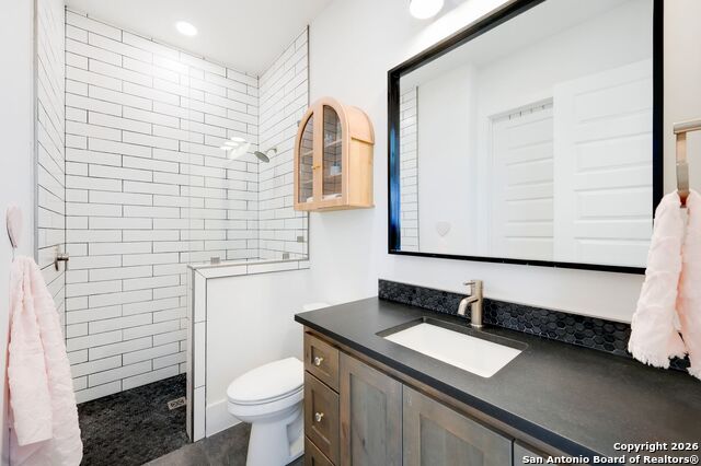 Listing photo id 55 for 8414 Terra Mont