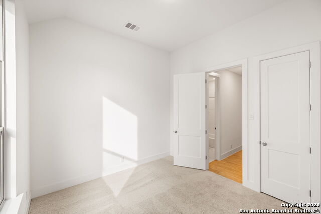 Image 16 of 41 For 2916 Edinburgh