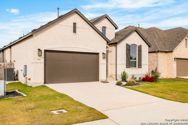 Image 3 of 41 For 2916 Edinburgh