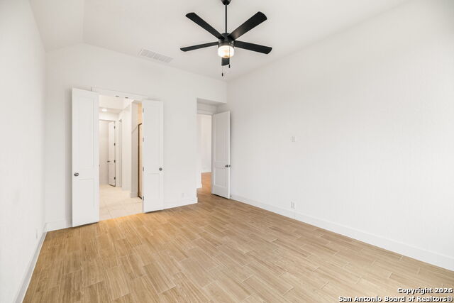 Image 33 of 41 For 2916 Edinburgh