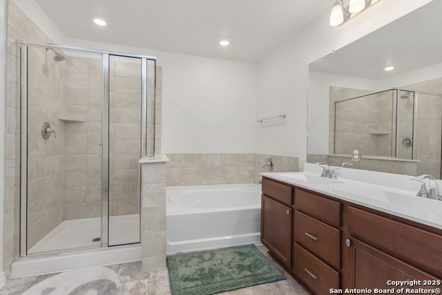 Image 23 of 38 For 10643 Military Drive W Unit 14