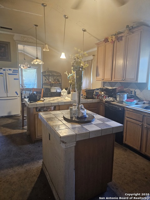 Image 7 of 10 For 1511 Kayroe  