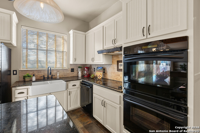 Image 12 of 47 For 250 Misty Brook