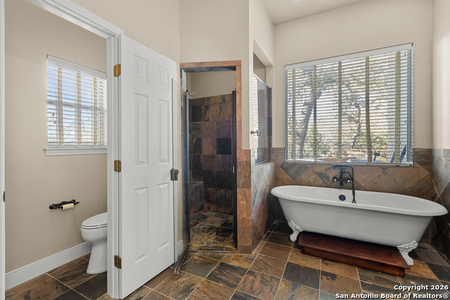 Image 19 of 47 For 250 Misty Brook