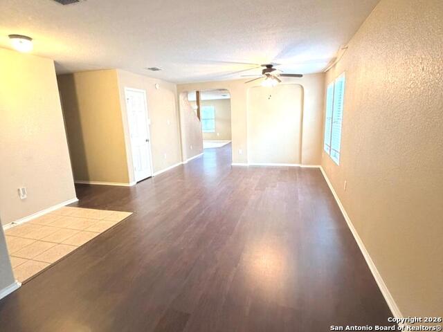 Image 18 of 21 For 323 Fontana Albero