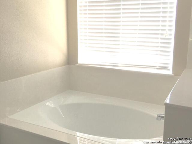 Image 9 of 21 For 323 Fontana Albero