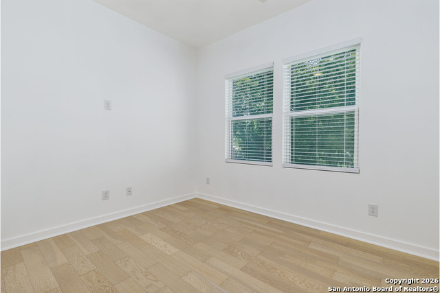 Image 17 of 25 For 2507 E Commerce 2