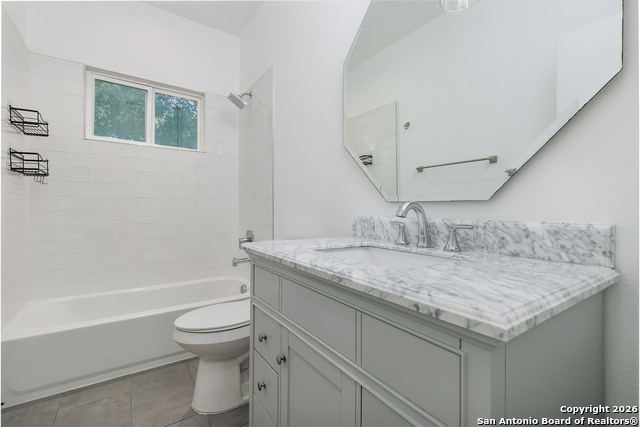 Image 20 of 25 For 2507 E Commerce 2