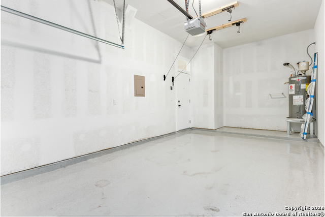 Image 21 of 25 For 2507 E Commerce 2