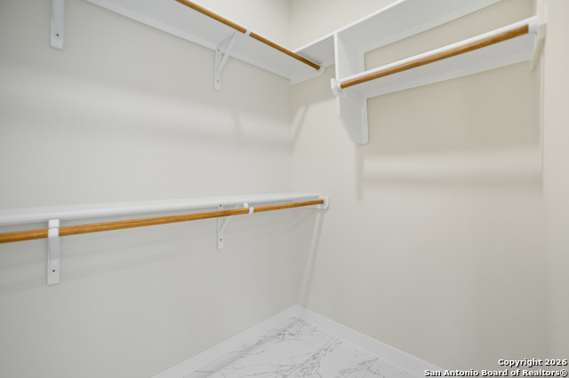 Image 19 of 27 For 16724 Tapatio St.