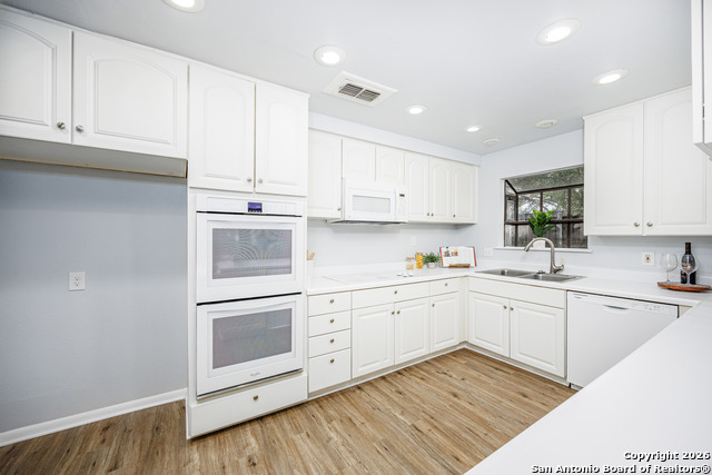 Image 11 of 36 For 11830 Button Willow