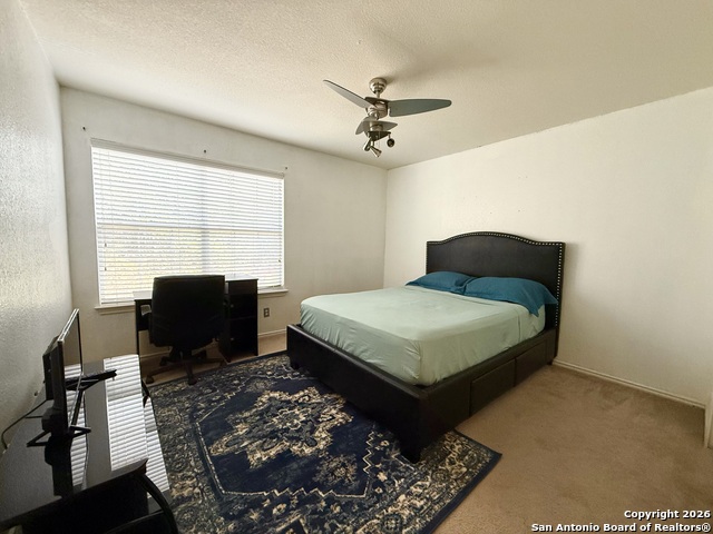 Listing photo id 26 for 1235 Autumn Moon