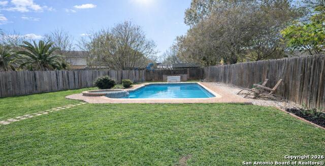 Image 17 of 17 For 305 Southwick