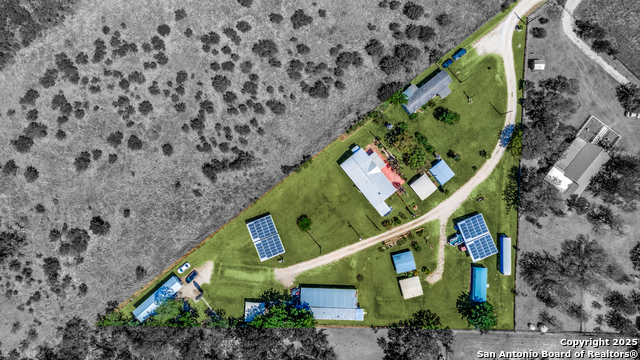 Details for 8325 Fm 327  , Elmendorf, TX 78112