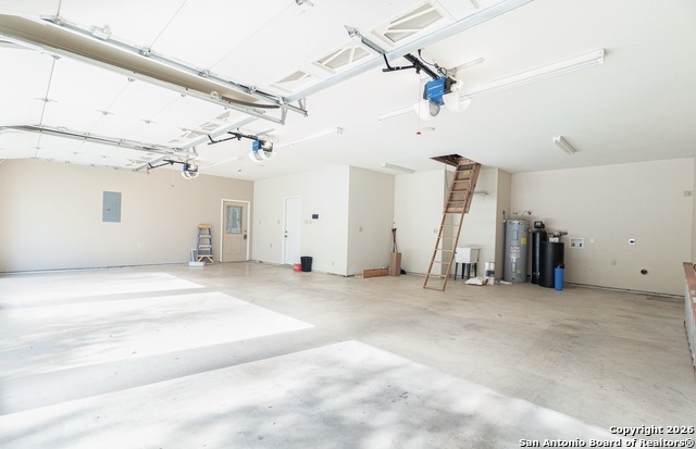 Image 32 of 39 For 10808 Dedeke