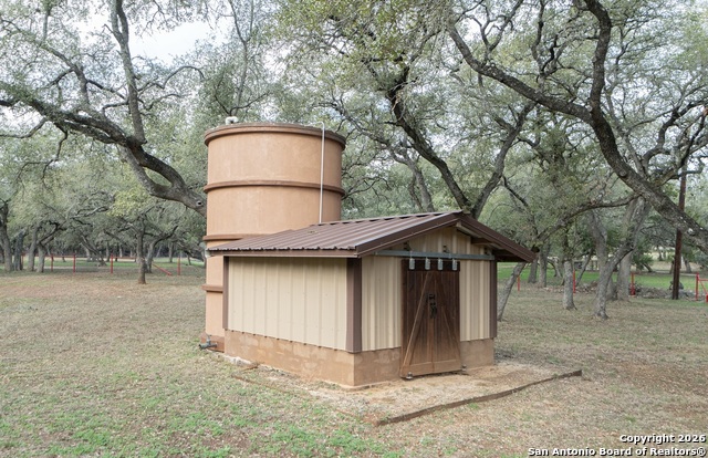 Image 36 of 39 For 10808 Dedeke