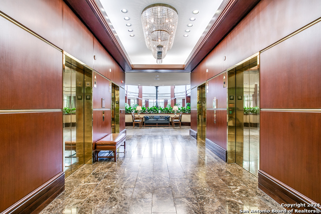 Image 19 of 49 For 1 Towers Park Ln  1007