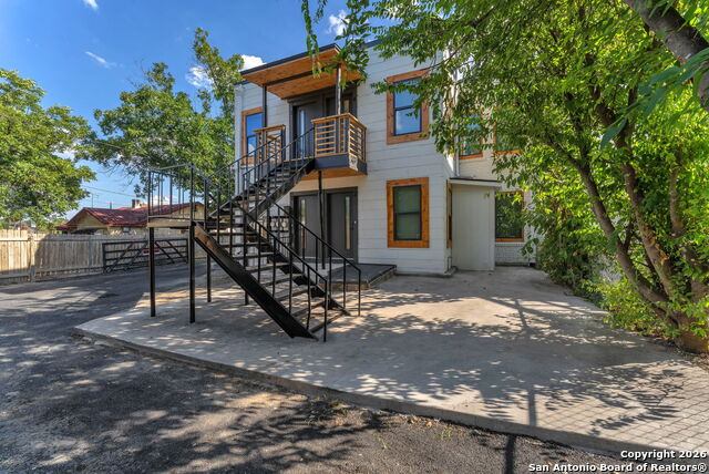 Image 15 of 36 For 1505 Woodlawn  2