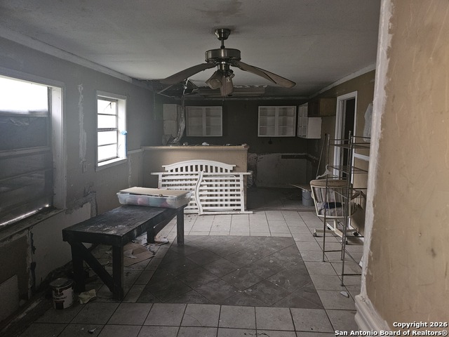 Image 10 of 21 For 915 Novella  