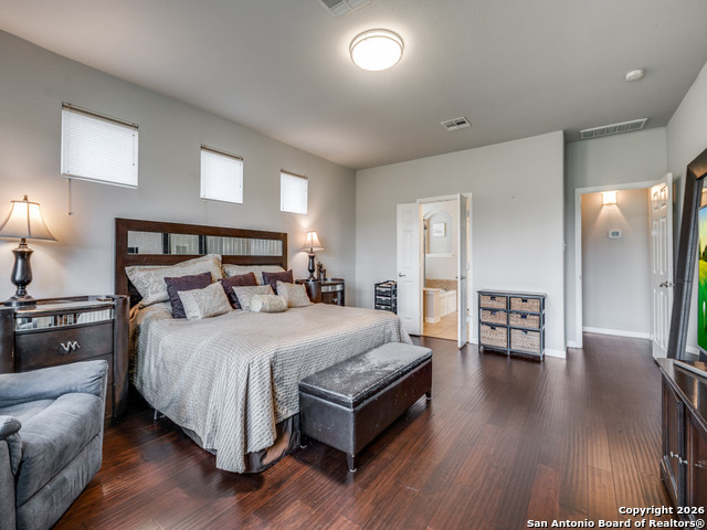 Listing photo id 8 for 25427 Bunker Dr