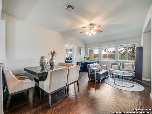 Listing photo id 17 for 25427 Bunker Dr