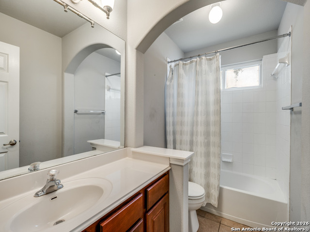 Listing photo id 18 for 25427 Bunker Dr