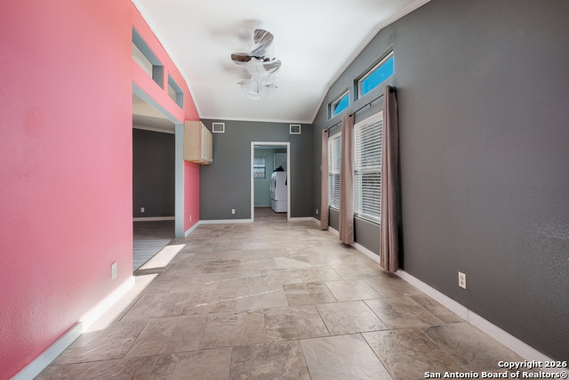 Image 21 of 63 For 1951 Dowdy Rd