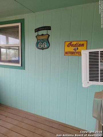 Image 35 of 63 For 1951 Dowdy Rd