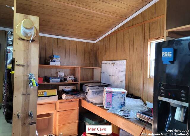 Image 44 of 63 For 1951 Dowdy Rd