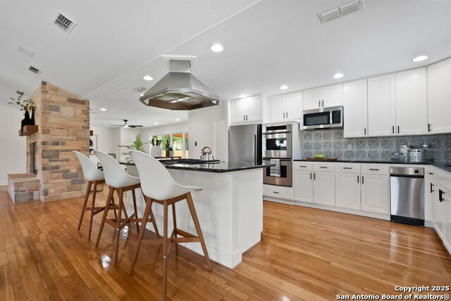 Image 7 of 29 For 456 Magazine